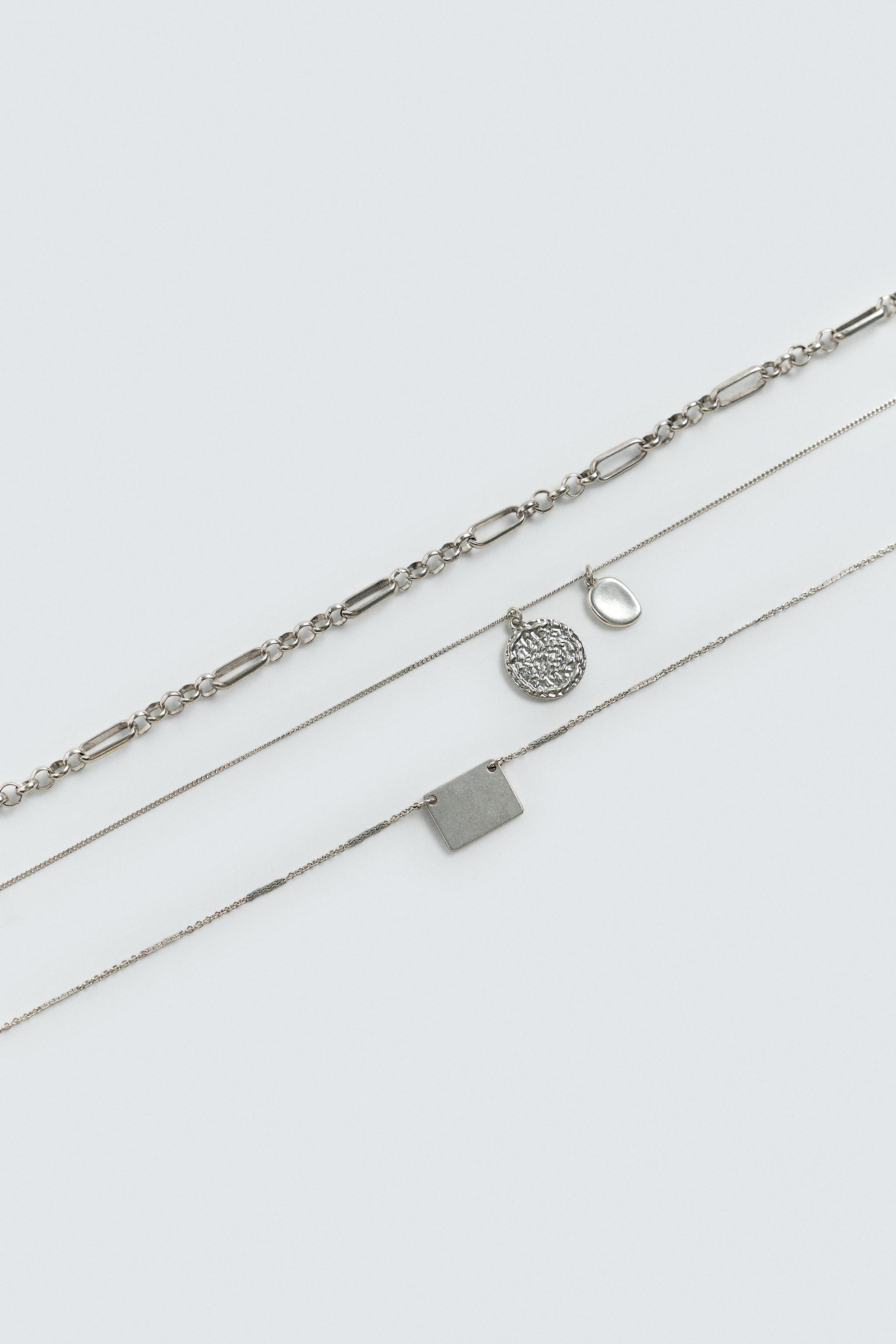 LOT DE 3 COLLIERS ASSORTIS